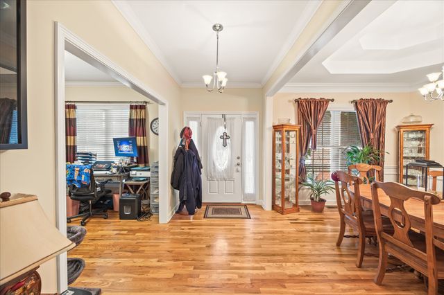 1323 Buckingham Pl, Cookeville, TN 38501