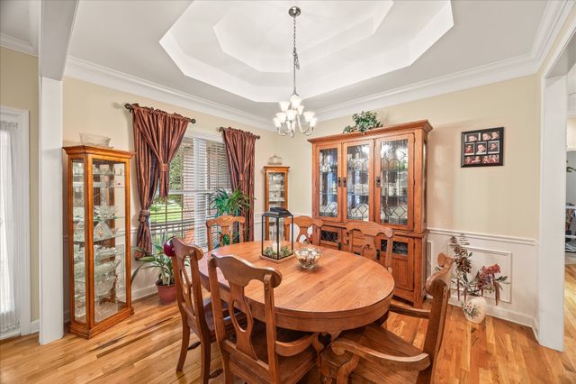 1323 Buckingham Pl, Cookeville, TN 38501