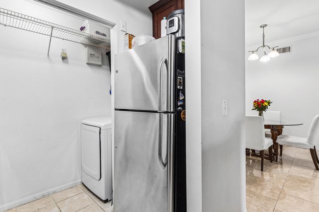 11770 St Andrews Place 304, Wellington, FL 33414
