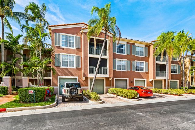 11770 St Andrews Place 304, Wellington, FL 33414