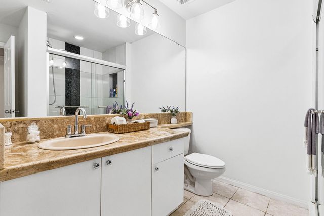 11770 St Andrews Place 304, Wellington, FL 33414