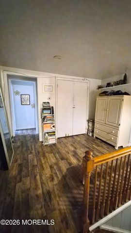 98 New Monmouth Road, Middletown, NJ 07748