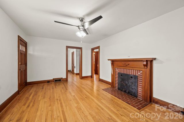 1001 W Clemmonsville Road, Winston Salem, NC 27127