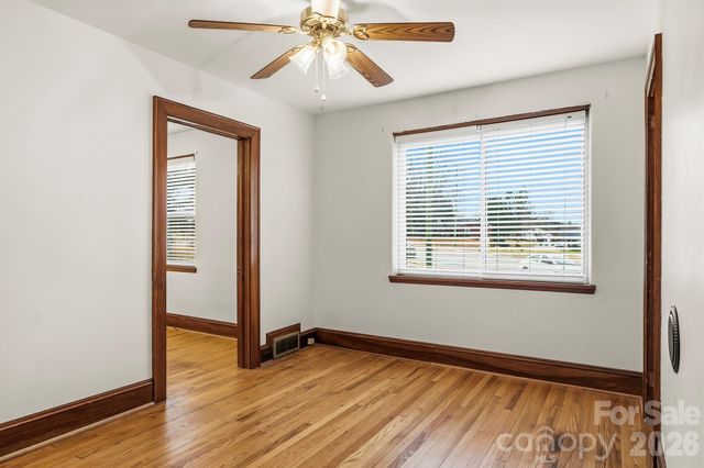 1001 W Clemmonsville Road, Winston Salem, NC 27127