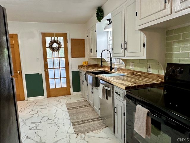 456 Wendell Terrace, Syracuse, NY 13203