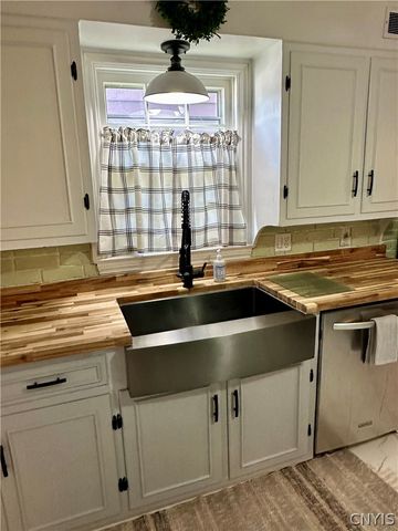 456 Wendell Terrace, Syracuse, NY 13203
