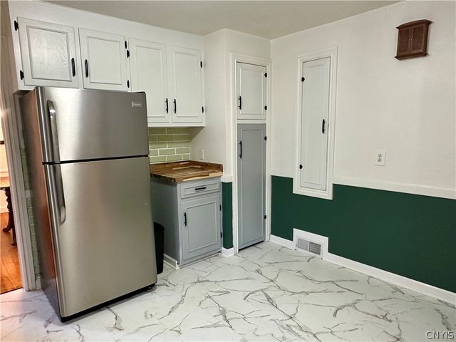 456 Wendell Terrace, Syracuse, NY 13203
