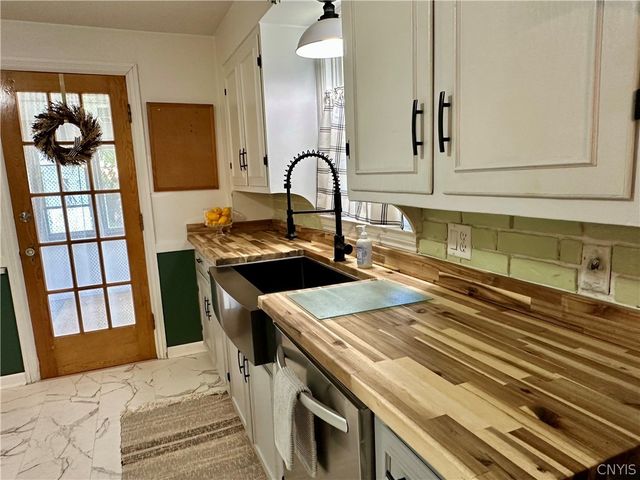 456 Wendell Terrace, Syracuse, NY 13203