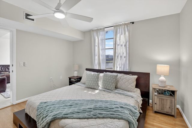 1528 Whitehall Drive 202, Davie, FL 33324