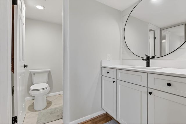 1528 Whitehall Drive 202, Davie, FL 33324