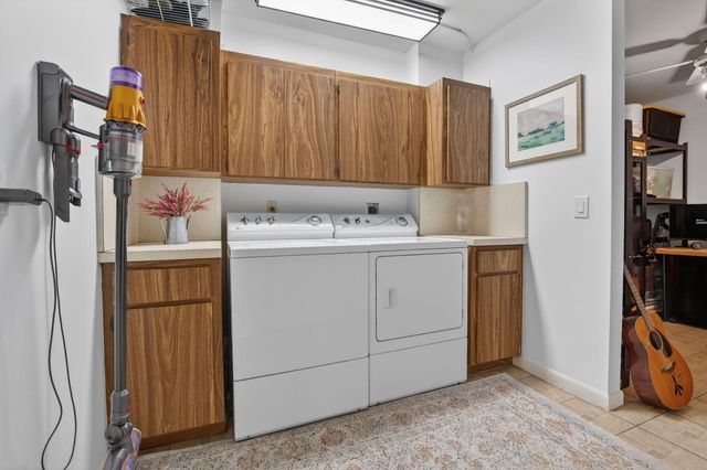 1528 Whitehall Drive 202, Davie, FL 33324