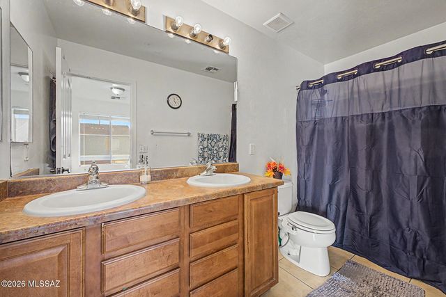 1034 W Sea Star Drive, Tucson, AZ 85704