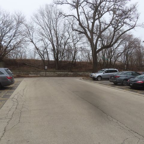 601 Linden Place 311, Evanston, IL 60202