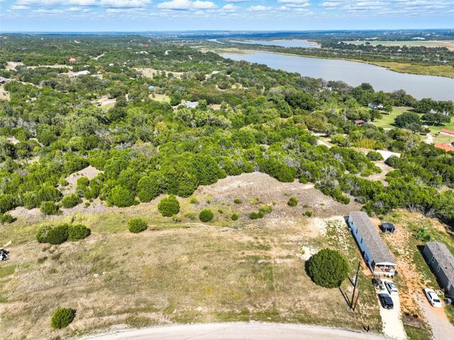 3102 Hilltop Court, Granbury, TX 76048