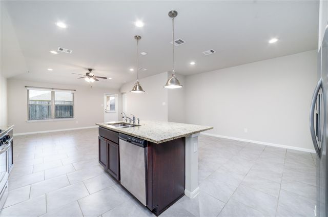 8307 Oakleaf Meadow Court, Rosharon, TX 77583