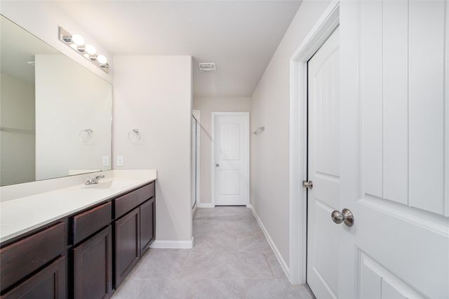 8307 Oakleaf Meadow Court, Rosharon, TX 77583