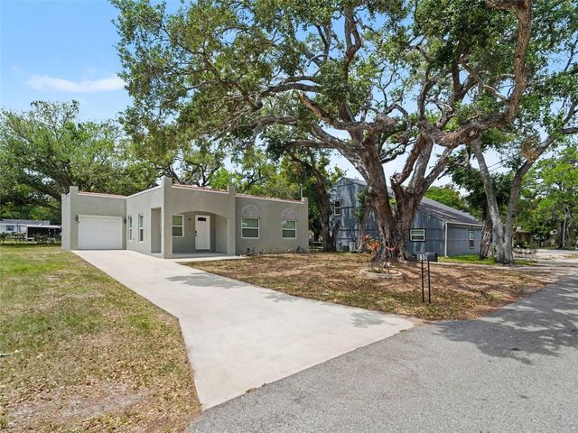 810 21ST STREET E, Bradenton, FL 34208