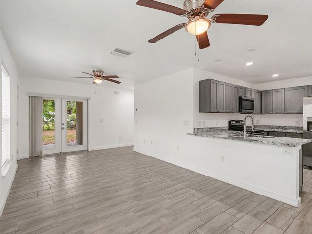 810 21ST STREET E, Bradenton, FL 34208