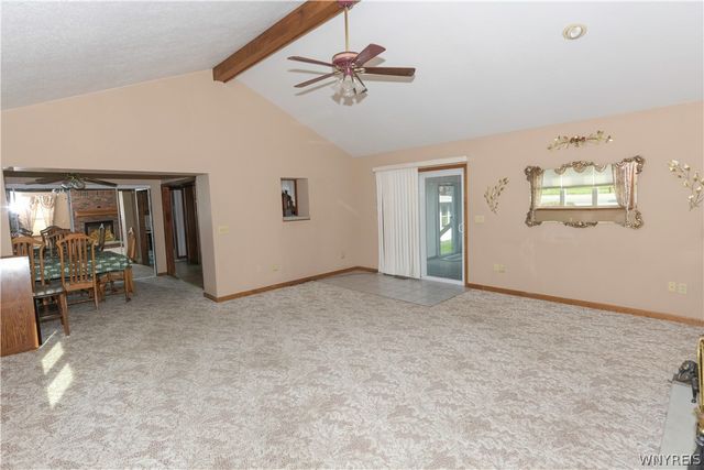 1000 Saunders Settlement Road, Lewiston, NY 14305