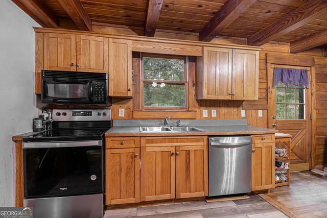78 Pine Drive, Tallapoosa, GA 30176