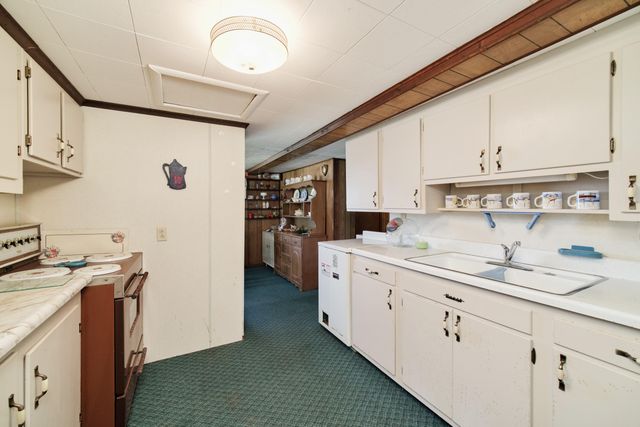 8399 Lake Street, Bear Lake Twp, MI 49614