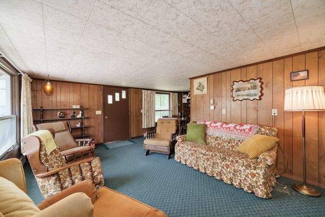 8399 Lake Street, Bear Lake Twp, MI 49614