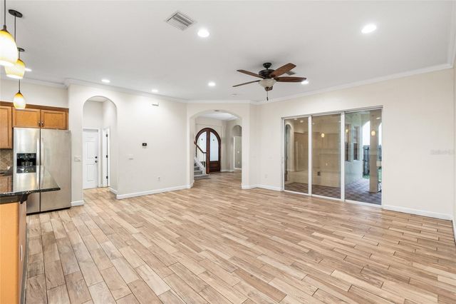 4117 WOODACRE LANE, Tampa, FL 33624