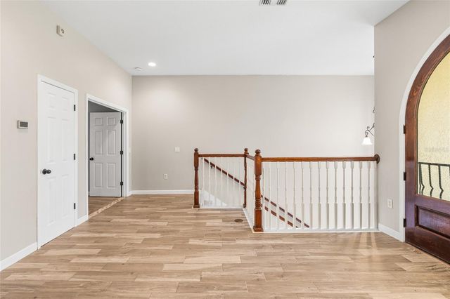 4117 WOODACRE LANE, Tampa, FL 33624