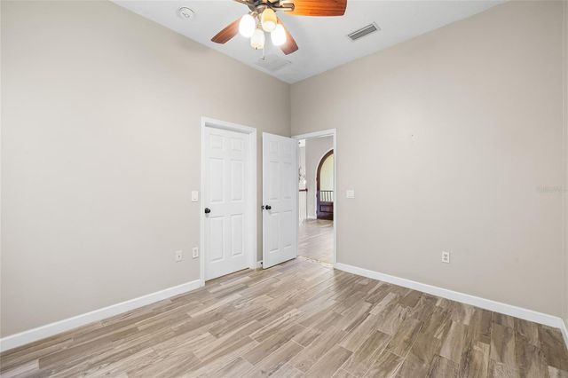 4117 WOODACRE LANE, Tampa, FL 33624