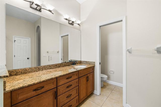4117 WOODACRE LANE, Tampa, FL 33624