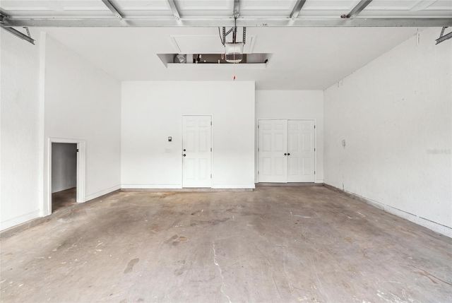 4117 WOODACRE LANE, Tampa, FL 33624