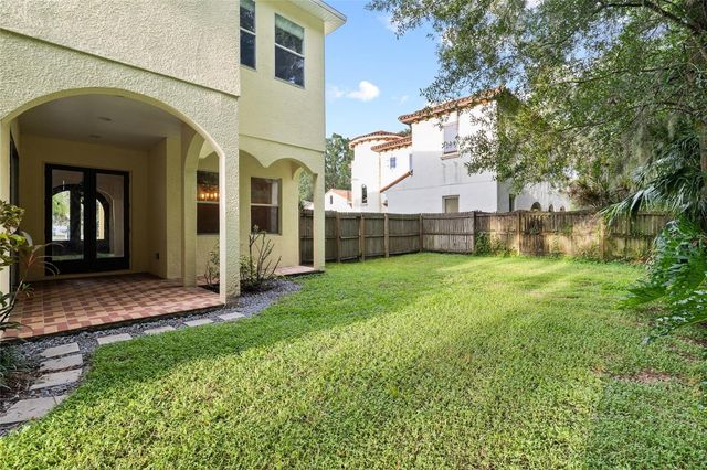 4117 WOODACRE LANE, Tampa, FL 33624