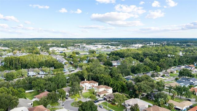 4117 WOODACRE LANE, Tampa, FL 33624