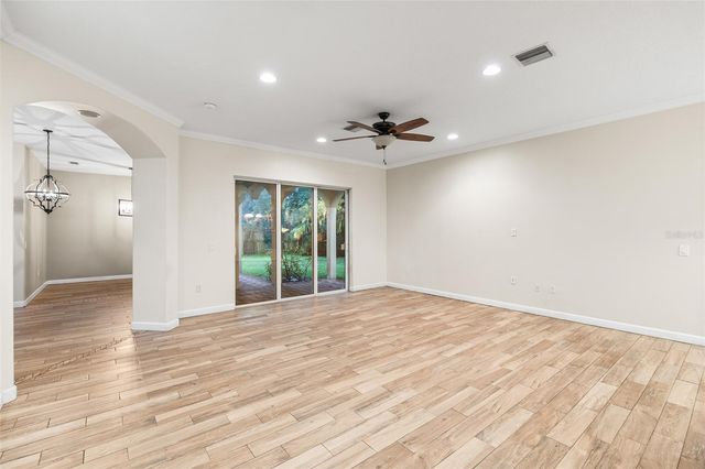4117 WOODACRE LANE, Tampa, FL 33624
