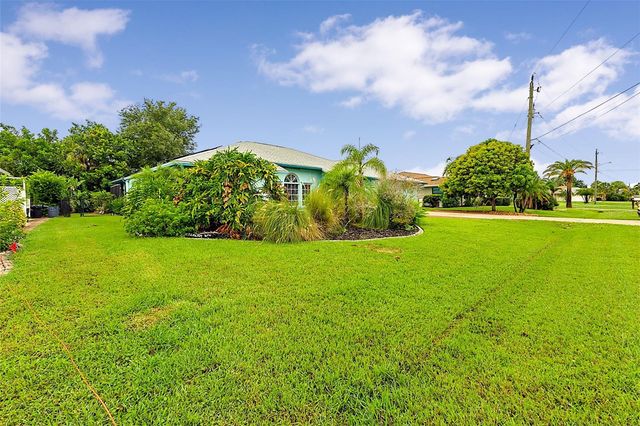 339 BARCELONA STREET, Punta Gorda, FL 33983