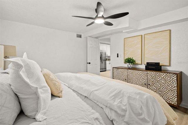 4914 S 82ND STREET, Tampa, FL 33619