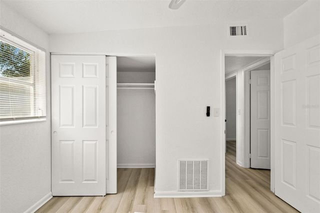 4914 S 82ND STREET, Tampa, FL 33619