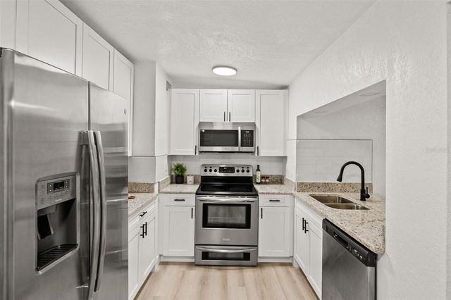 4914 S 82ND STREET, Tampa, FL 33619