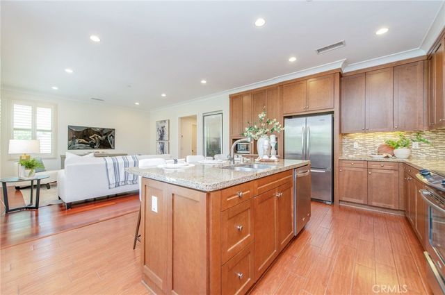117 Gemstone, Irvine, CA 92620