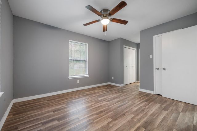 1204 Crescent Boulevard, Cleveland, TX 77327