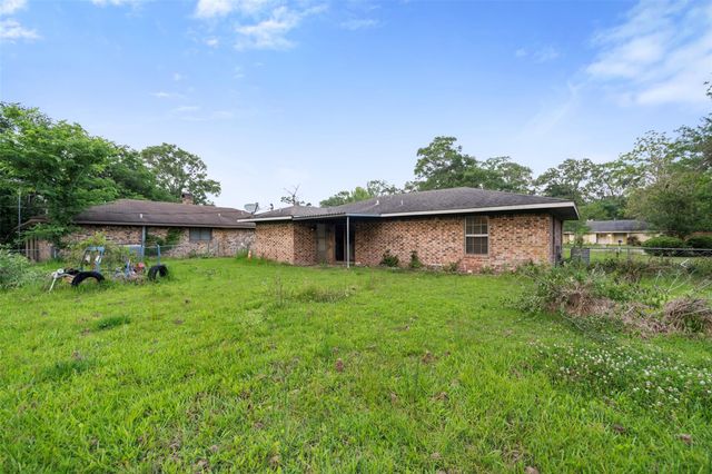1204 Crescent Boulevard, Cleveland, TX 77327