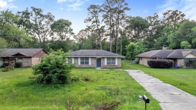 1204 Crescent Boulevard, Cleveland, TX 77327