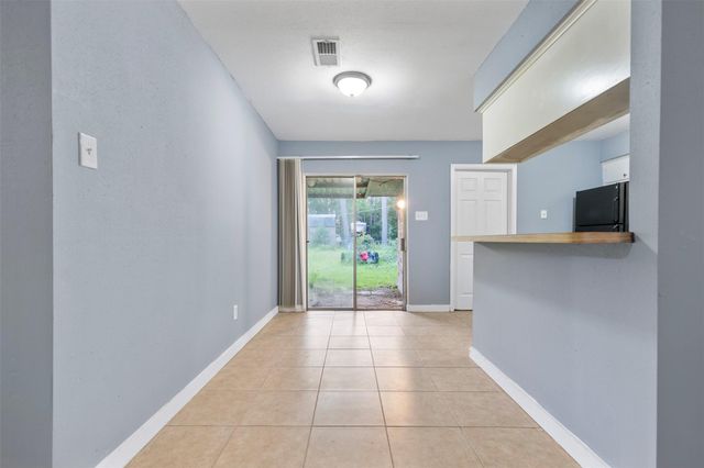 1204 Crescent Boulevard, Cleveland, TX 77327