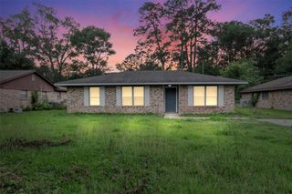 1204 Crescent Boulevard, Cleveland, TX 77327