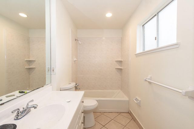 2007 S Rayburn Court, Pasadena, TX 77502