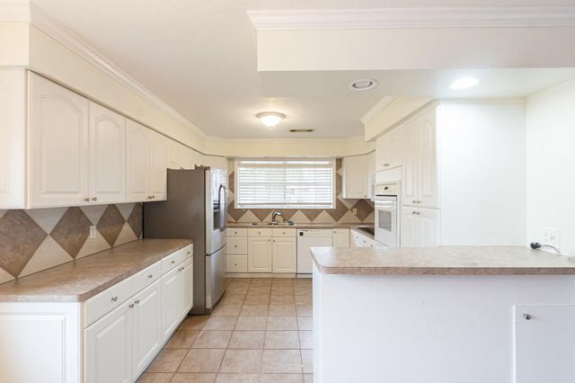 2007 S Rayburn Court, Pasadena, TX 77502