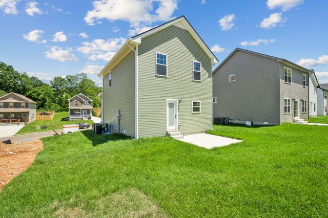 1425 Isaiah Dr, Clarksville, TN 37042