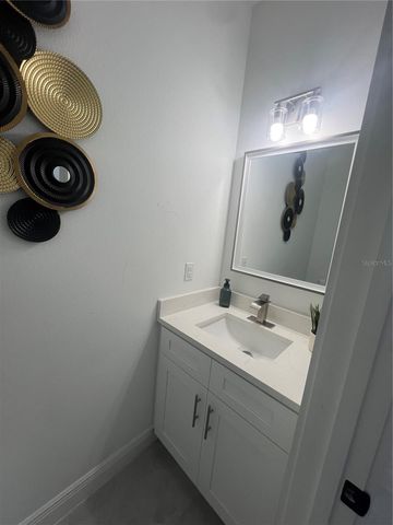 6425 CURTIS STREET, Orlando, FL 32807