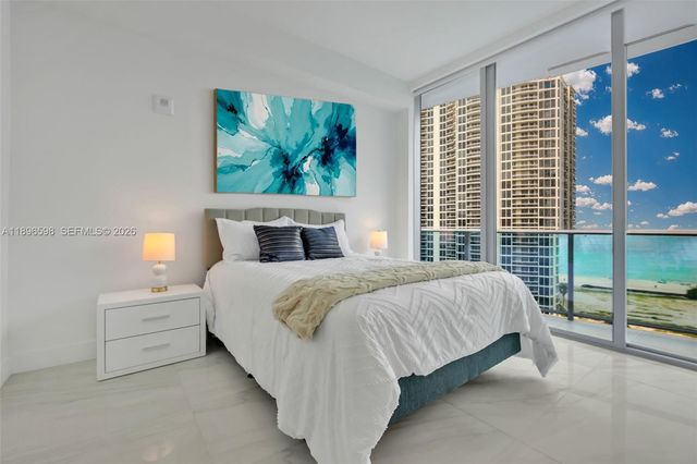 17550 Collins Avenue 1003, Sunny Isles Beach, FL 33160