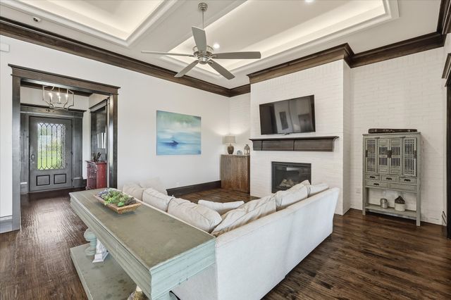 3249 Glenmore Avenue, Northlake, TX 76247
